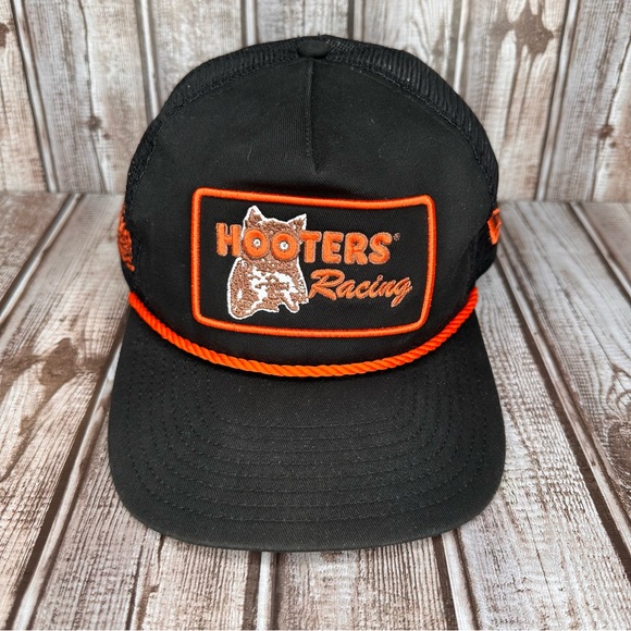 Chase Elliott #9 Hooters New Era Golfer Nascar Hendrick Motorsports Cap Hat - Picture 1 of 6